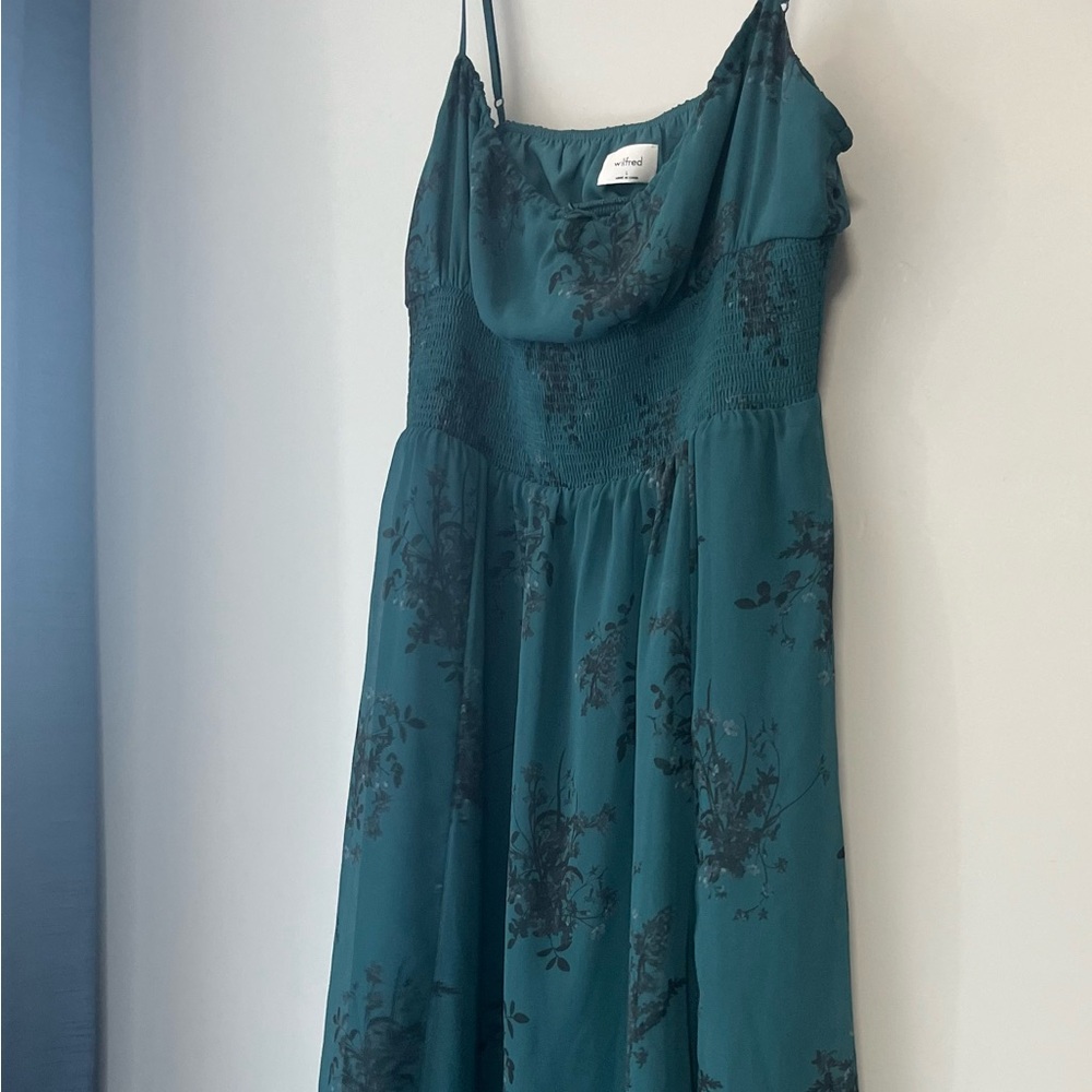 Aritzia Wilfred Green Sleeveless Cowl Neck Midi Sundress for Weddings